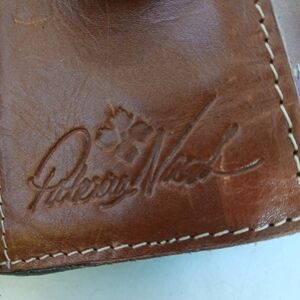 Patricia Nash Brown leatger trifold wallet roomy
